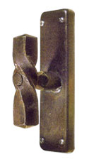 Grisán con placa FM-028/Q7